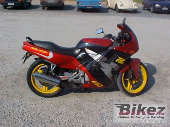 1994 Honda CBR 450 SR photo